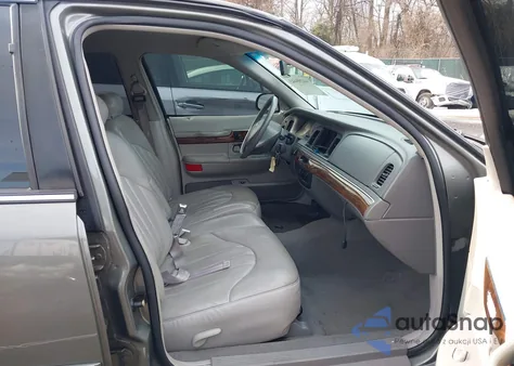 1998 Mercury Grand Marquis z USA, uszkodzony, nr VIN 2MEFM74W3WX633199